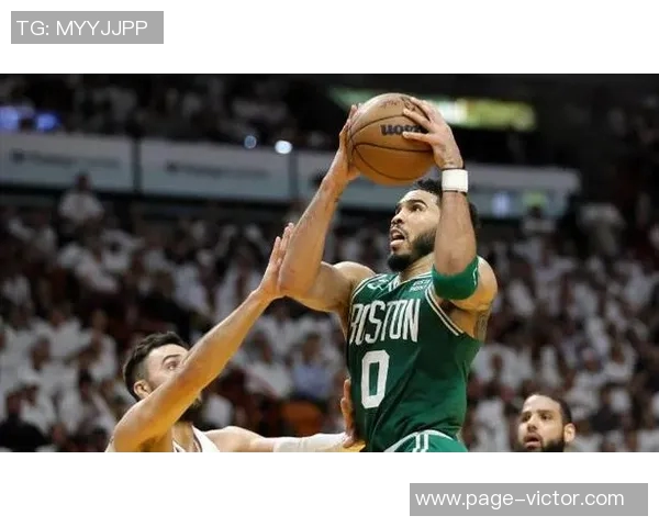 小波特半场表现低迷仅得7分正负值惨淡创下最低纪录 小波特半场表现低迷仅得7分正负值惨淡创下最低纪录