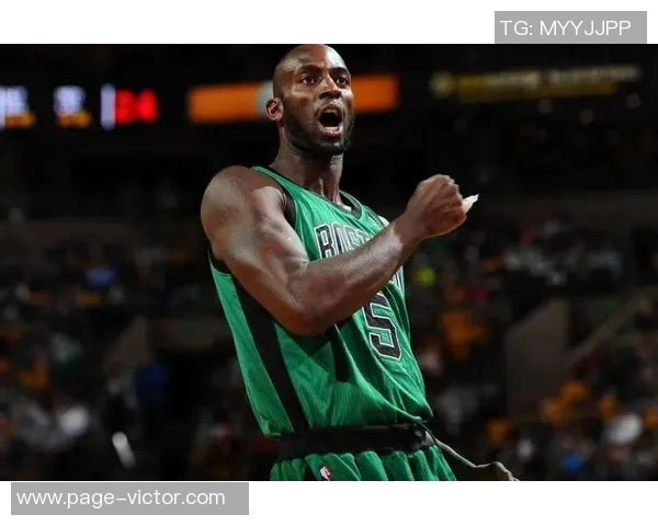 加内特透露与文班深入探讨攻防技巧与心态调整未涉及垃圾话内容